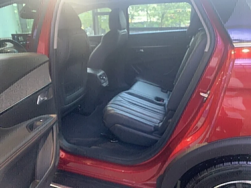 New Peugeot 5008 PREMIUM