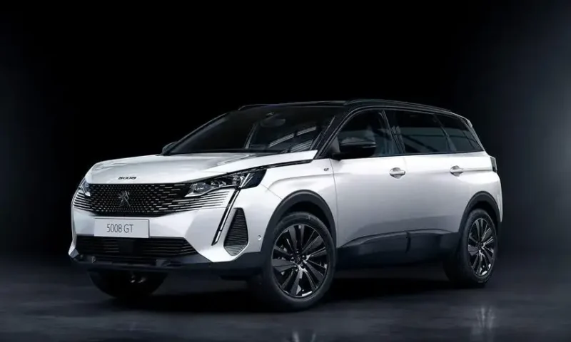 New Peugeot 5008 GT