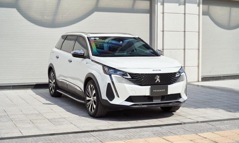New Peugeot 5008 GT