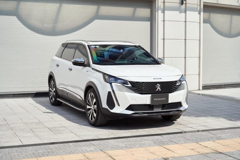 New Peugeot 5008 GT