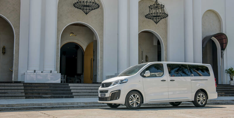 Peugeot Traveller Luxury