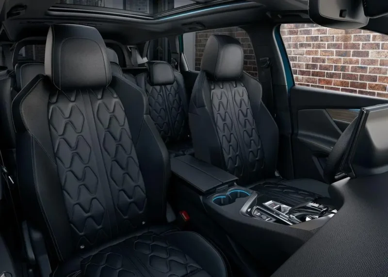 New Peugeot 5008 GT